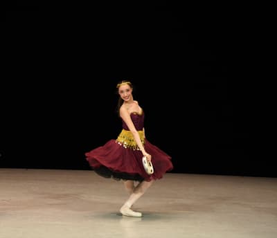Vivi Guemez — Classical dancer, United States