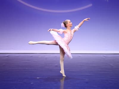 Addison Comanos — Classical dancer, Australia
