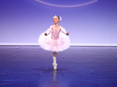 Addison Comanos — Classical dancer, Australia