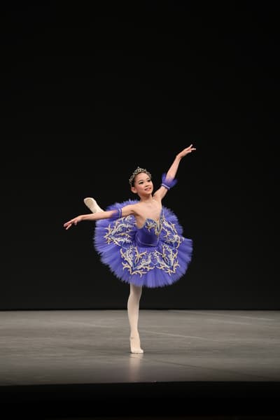 Nahoko Kamisuki — dancer, Japan