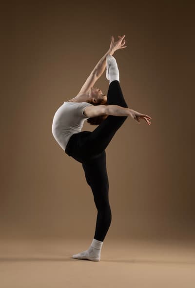 Liam Hutt — Classical dancer, United States