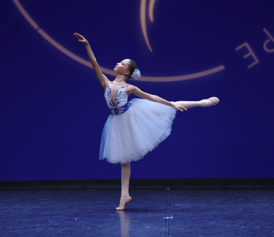 Alisa Lomovska — Classical dancer, France
