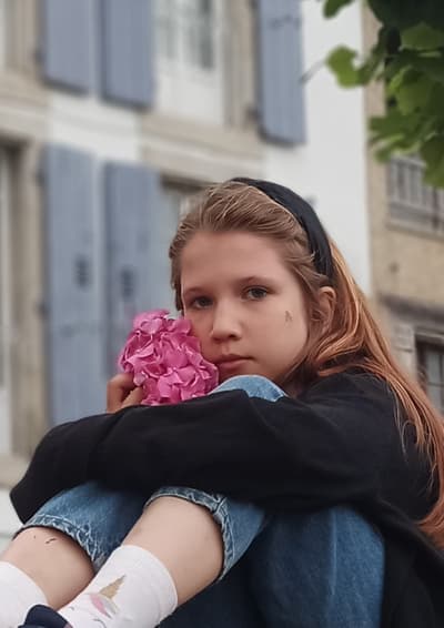 Alisa Lomovska — Classical dancer, France