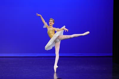 Silvia Snow — Classical dancer, United States