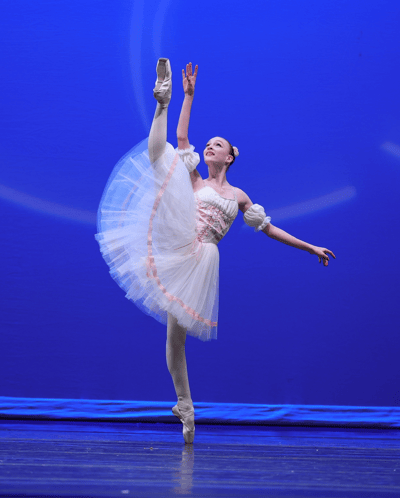 Artemisia Schulton — Classical dancer, Sarasota
