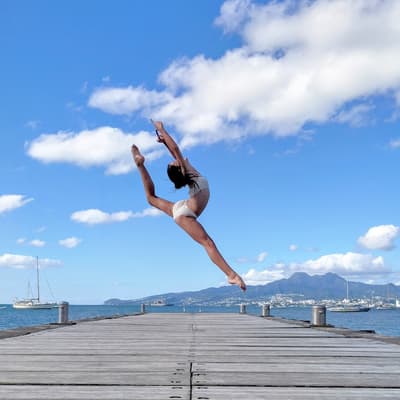 Elise Roquais — Classical dancer, France