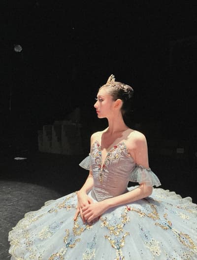 ho yeon jeong — dancer, South Korea