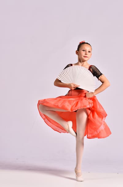 LUA PALADINO — Classical dancer, Argentina