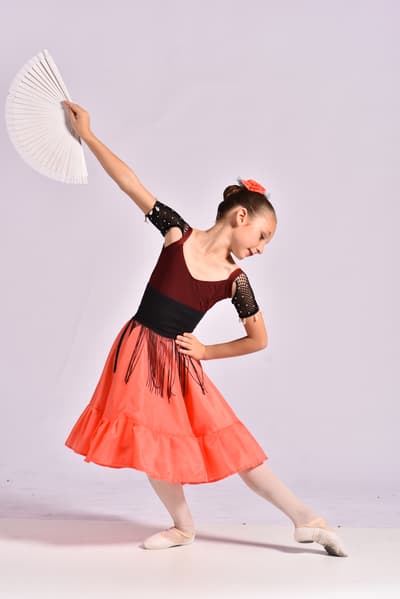LUA PALADINO — Classical dancer, Argentina