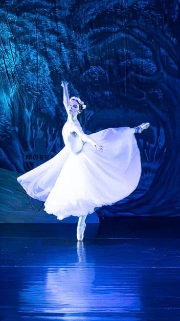 Amelia Larmour — Classical dancer, United Kingdom