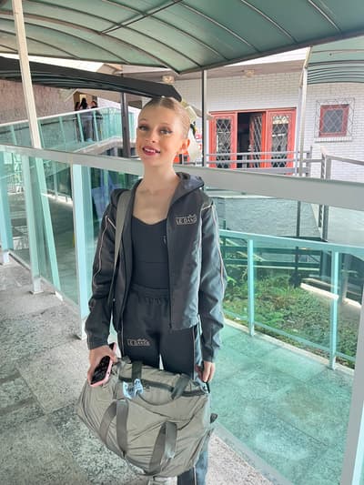 Gabriela Andrade — dancer