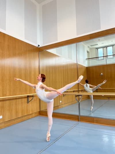 Liliana Alonso — Classical dancer, Spain