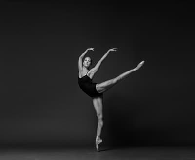 India Shackel — Classical dancer, paris, France