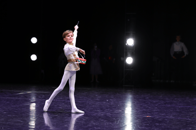 Agoston Huba Steiner-Isky — dancer