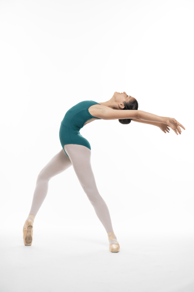 Louise Bernat Francq — Classical dancer
