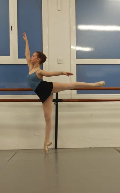Mina Foster Andreuccetti Basas — Classical dancer, Spain