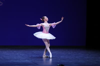 Ornella BACCARINI — Classical dancer, France