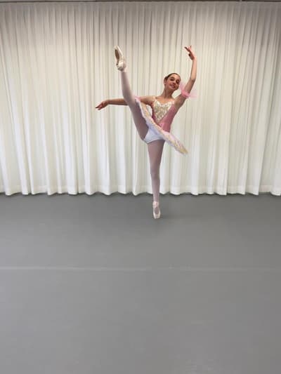 Ornella BACCARINI — Classical dancer, France