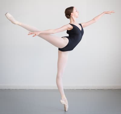 Everly Nedza — Classical dancer, Canada