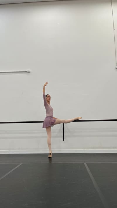 Júlia Ferreira Carletti — dancer, Brazil