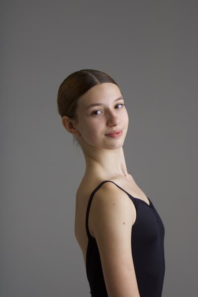 Dalia Yerakhavets — Classical dancer, Spain