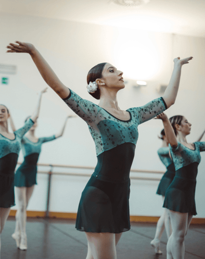 Aspasia Tsagkada — Classical dancer