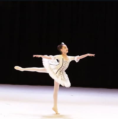 Laís Marques Araujo — dancer, Brazil