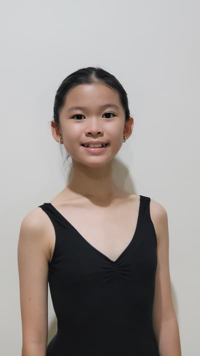 Hazel Fayola Wang — Contemporary dancer, Indonesia
