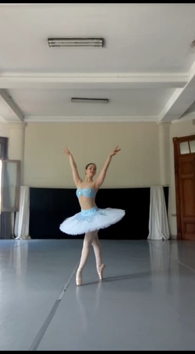 Juana de los Santos — Classical dancer, Argentina
