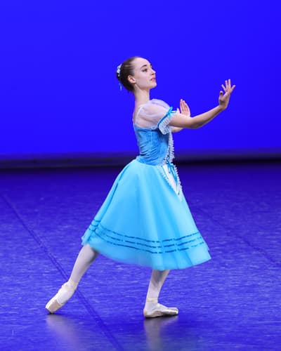 Romane Goitia — Classical dancer, France