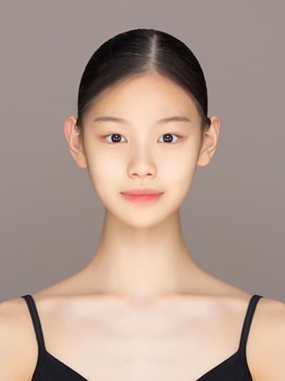 Yu Eun Su — dancer, South Korea