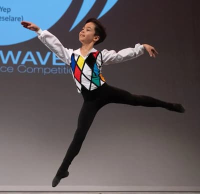 Milan Yep — Contemporary dancer, Belgium