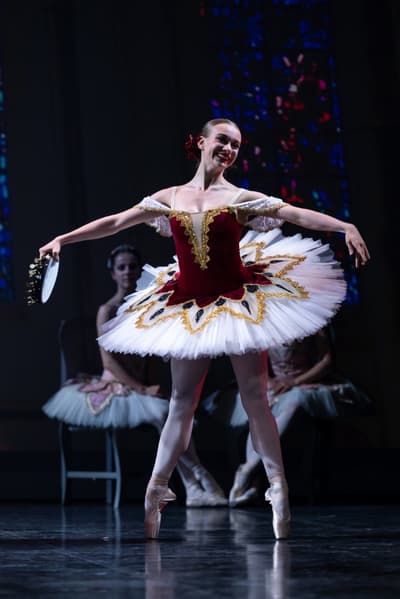 Charlotte Chloe Pelclova — Classical dancer