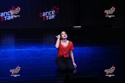 Ioana Daria Popa — Contemporary dancer, Romania