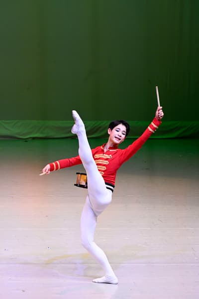 주민호 JOO — dancer, South Korea