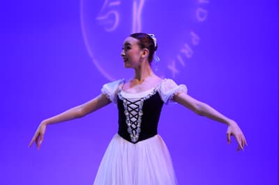 Lyla Briggs — Classical dancer, United States