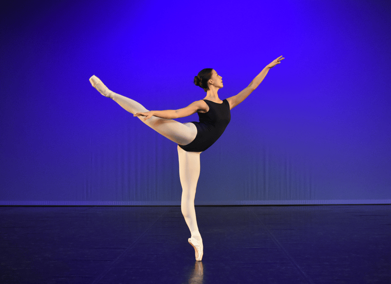 Nina-Sofia Kratz — Classical dancer