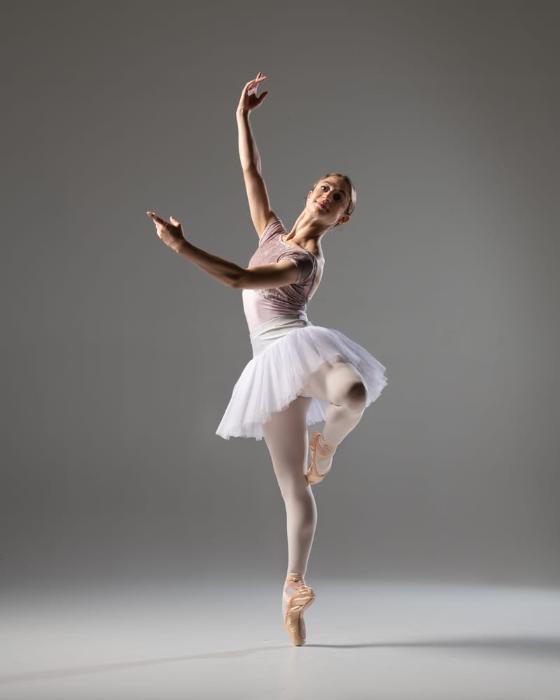 Mia Lachman — Classical dancer, United States