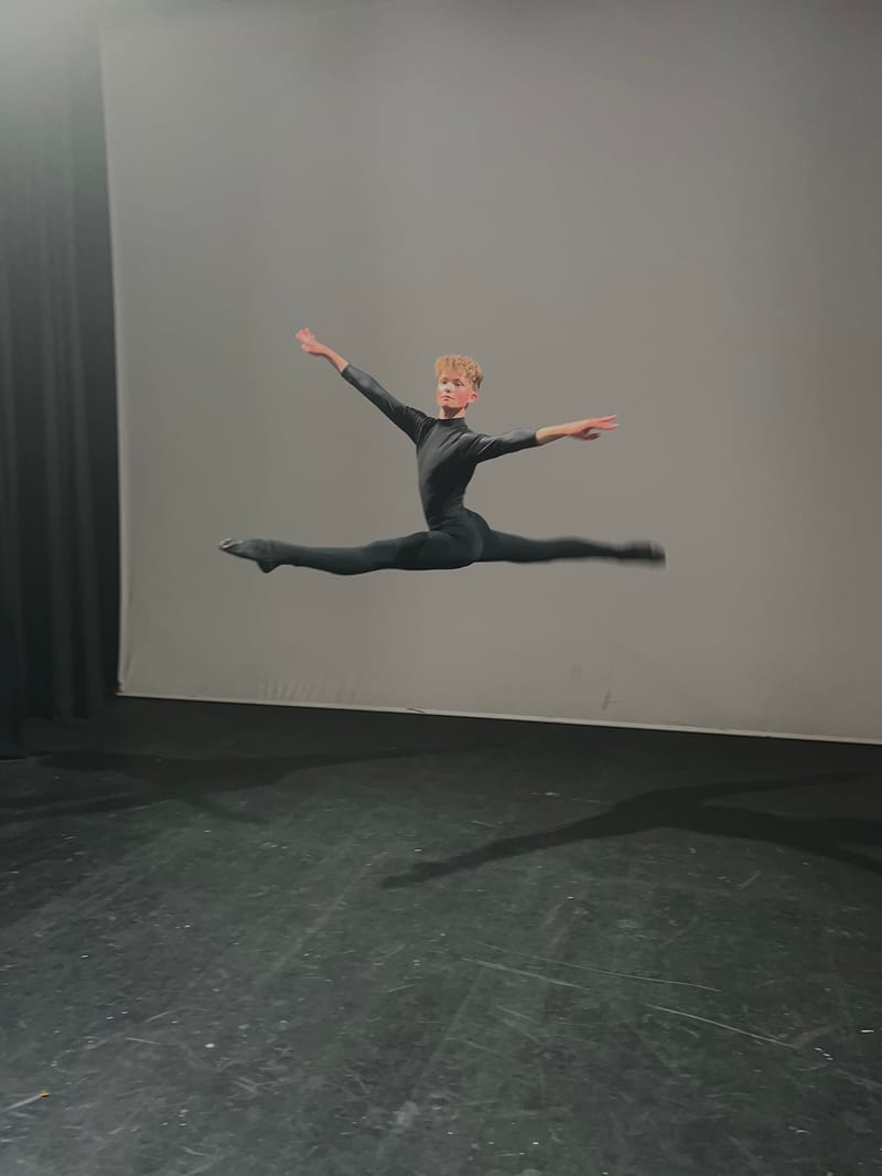 Matthew Mccaul — Classical dancer, United Kingdom
