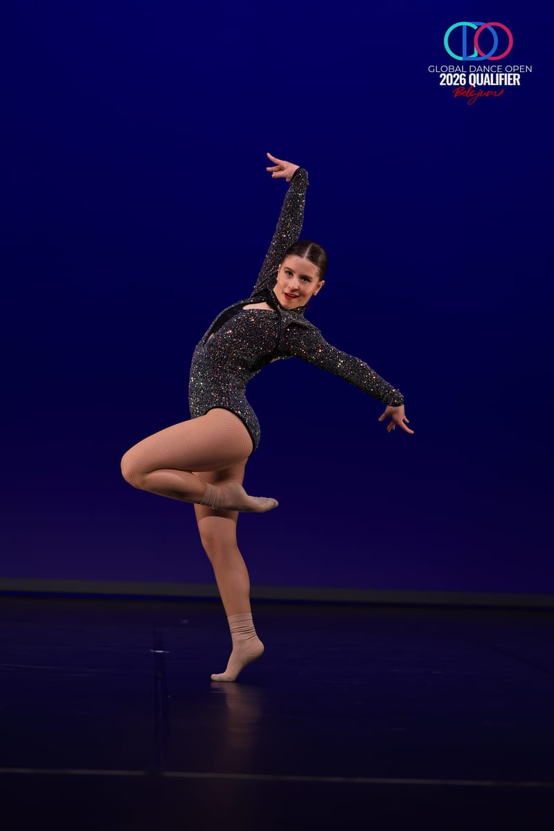 Elisa Aydin — Contemporary dancer, Rotterdam, Netherlands