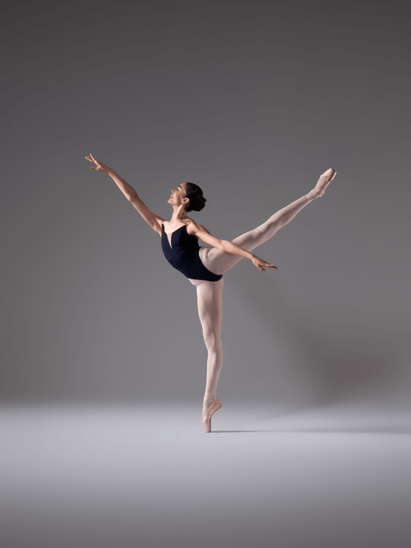 Olivia Pons — Classical dancer