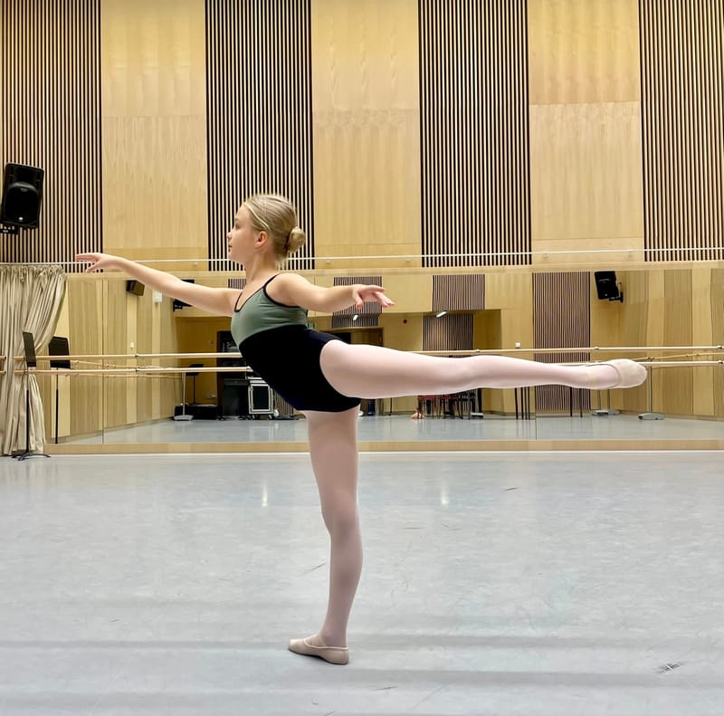 Elizaveta Šumajlova — Classical dancer, Germany