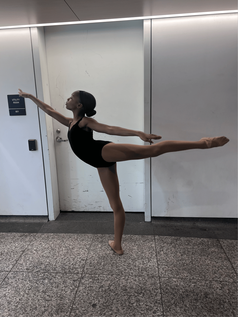 Nola Paulina — Classical dancer
