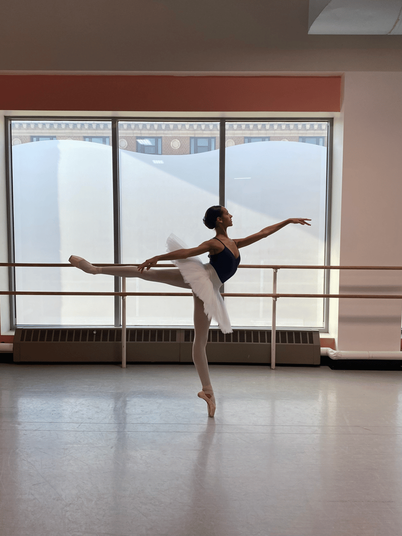 Beatriz Ribeiro — dancer