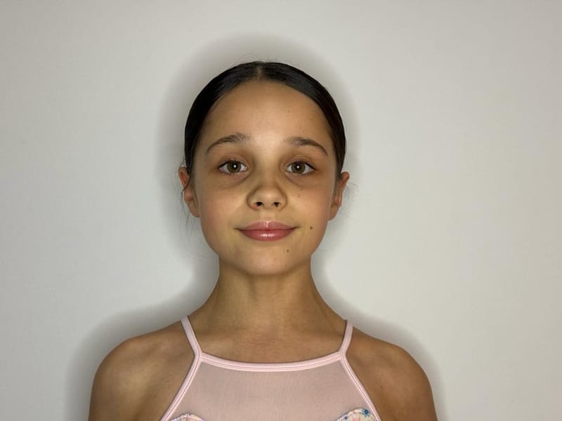 ALEKSANDRA POWICHROWSKA — Classical dancer, Poland