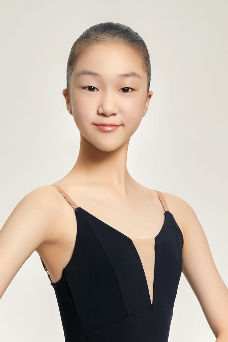 Da Kyung Lee — dancer, South Korea