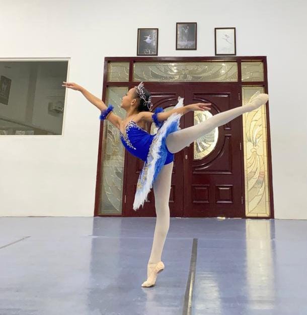 Valiqa Zahra — Classical dancer, Indonesia