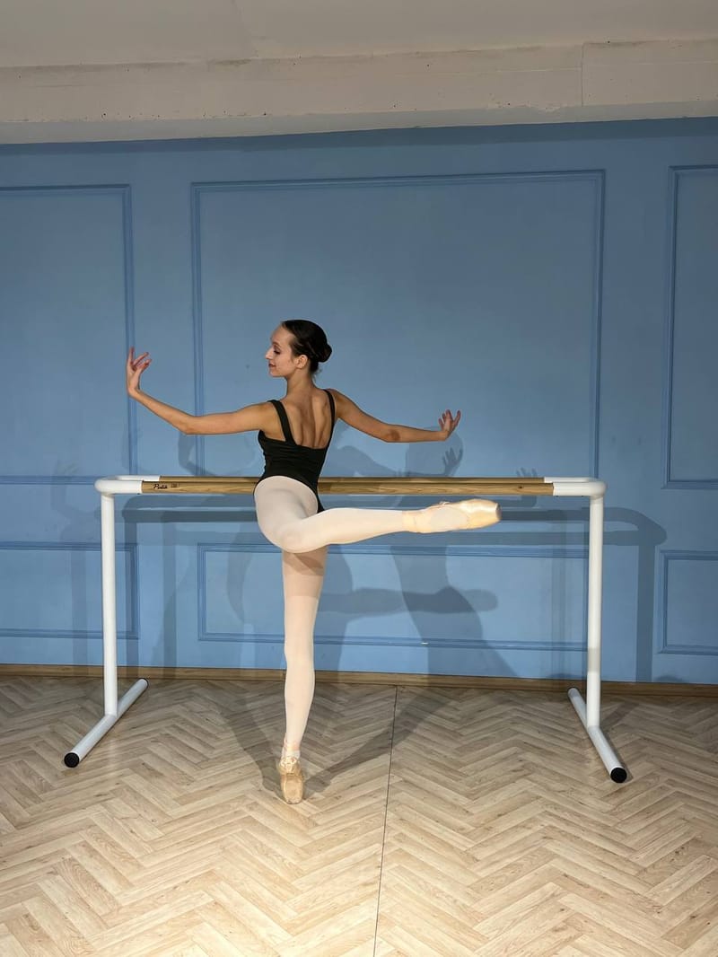 Vladyslava Voitenko — Contemporary dancer, Ukraine