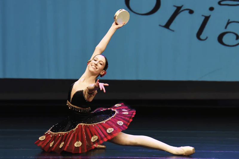 Chira Danescu — Classical dancer
