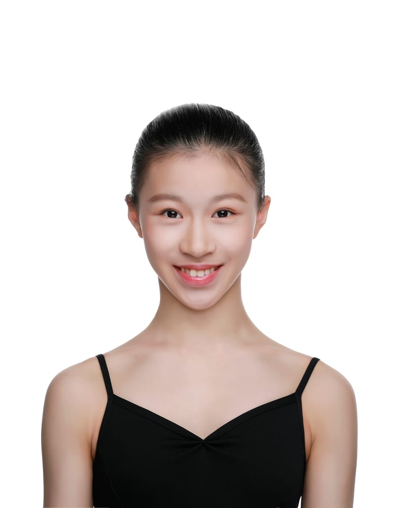 Baoen HE — dancer, China